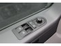 Volkswagen Transporter 2.0 TDI BM L2H1 DC 2015 FULL OPTION | NAP | Schuif kanteldak | LED Xenon | Navigatie | Standkachel | Dubbel cabine | Cruise control | PDC | Lederen bekleding | Lichtmetaal 18 inch | Dubbele schuifdeur |