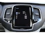 Volvo XC90 2.0 T8 Twin Engine AWD Inscription Intro Edition | Volledig Dealer Onderhouden | 22' Inch Velgen | Trekhaak | Luxe Lederen Interieur | Voorstoelen Ventilerend + Verwarmend | Stuurwiel Verwarmend | Voorstoelen Masserend | Electronic Climate Controle | Elektrisch Glazen Panorama-dak | Navigatiesysteem Full Map + Hard Disk | Rondomzicht 360 Graden Camera |