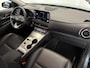 Hyundai Kona Electric EV Premium 64 kWh | TREKHAAK | HUD | STOEL VERW/KOEL | SOH 95% |