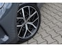 Volkswagen Tiguan 1.5 eHybrid Life | Trekhaak | Camera | ACC | Fabrieksgarantie