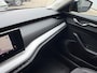 Skoda Octavia Combi 1.5 TSI 150PK Navi,Clima,ACC,Isofix,Stoel+StuurVerwarming,Carplay,PDC,Multi-Stuur,ElektrRamen+Spiegels,Lmv