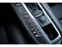 Porsche Macan 2.0 SportDesign Krijt Pano Luchtvering 18-weg NL-auto