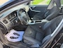Volvo V60 2.0 D4 Summum AIRCO CRUISE NAVI PDC TREKHAAK