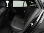 BMW 5-Serie Touring 530e 300 PK | Leder | Harman/ Kardon | M-Sportpakket | Wegklapbare Trekhaak | 360 Camera | Side Assist | Head-Up Display | Stoelverwarming & Verkoeling |