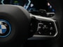 BMW 5-Serie Touring 530e 300 PK | Leder | Harman/ Kardon | M-Sportpakket | Wegklapbare Trekhaak | 360 Camera | Side Assist | Head-Up Display | Stoelverwarming & Verkoeling |