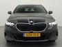 BMW 5-Serie Touring 530e 300 PK | Leder | Harman/ Kardon | M-Sportpakket | Wegklapbare Trekhaak | 360 Camera | Side Assist | Head-Up Display | Stoelverwarming & Verkoeling |
