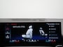 BMW 5-Serie Touring 530e 300 PK | Leder | Harman/ Kardon | M-Sportpakket | Wegklapbare Trekhaak | 360 Camera | Side Assist | Head-Up Display | Stoelverwarming & Verkoeling |