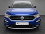 Volkswagen T-Roc 1.0TSI/115PK Style · Apple/Android Car Play · Trekhaak · Camera + Parkersensoren· Clima ·
