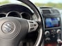 Suzuki Grand Vitara 2.0-16V High Executive Automaat / Schuif-/Kanteldak / Leder / Clima / Stoelverwarming / 17" Velgen / Cruise /