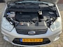 Ford C-Max 2.0-16V LIMITED | NL-AUTO! | NAVI! | CRUISE!