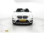 BMW X1 SDRIVE18I sDrive18i Cent High Executive HUD, LEER, TREKH, HARMAN KARDON, PDC, AUTOMAAT 12MND BOVAG GARANTIE