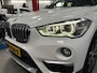 BMW X1 SDRIVE18I sDrive18i Cent High Executive HUD, LEER, TREKH, HARMAN KARDON, PDC, AUTOMAAT 12MND BOVAG GARANTIE