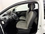 Renault Twingo 1.2-16V Authentique Inruilauto’s tegen vaste prijzen. Voor meer info: 0638140850 Bij de verkoop van gebruikte voertuigen door CD-Cars wordt geen standaard garantie verstrekt. De koper aanvaardt het voertuig in de staat waarin het zich bevindt op het moment van aankoop