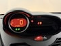 Renault Twingo 1.2-16V Authentique Inruilauto’s tegen vaste prijzen. Voor meer info: 0638140850 Bij de verkoop van gebruikte voertuigen door CD-Cars wordt geen standaard garantie verstrekt. De koper aanvaardt het voertuig in de staat waarin het zich bevindt op het moment van aankoop