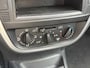 Citroën C3 1.4i Sky Radio Inruilauto’s tegen vaste prijzen. Voor meer info: 0638140850 Bij de verkoop van gebruikte voertuigen door CD-Cars wordt geen standaard garantie verstrekt. De koper aanvaardt het voertuig in de staat waarin het zich bevindt op het moment van aankoop
