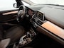 BMW 2-Serie Active Tourer 218i Clima, Navi, Parkeersensoren, Keyless start, Stoelverwarming, A start stop, Cruise control, Lichtmetalen velgen