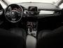 BMW 2-Serie Active Tourer 218i Clima, Navi, Parkeersensoren, Keyless start, Stoelverwarming, A start stop, Cruise control, Lichtmetalen velgen