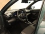 Toyota Yaris Cross 1.5 Hybrid 130 Dynamic - NIEUWE AUTO DIRECT UIT VOORRAAD LEVERBAAR - DODEHOEKDETECTIE - APPLE CARPLAY/ ANDROID AUTO - PARKEERSENSOREN VOOR/ACHTER - CLIMATE CONTROL - VOORRUITVERWARMING - STUURVERWARMING - STOELVERWARMING - ADAPTIEVE CRUISE CONTROL - CAMERA - DAB AUDIO
