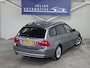 BMW 3-Serie Touring 318i Business Line Groot Navi CruiseControl APK 06-2027 Garantie!