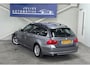 BMW 3-Serie Touring 318i Business Line Groot Navi CruiseControl APK 06-2027 Garantie!