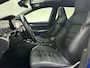 Volkswagen Golf 2.0 TSI R 4Motion Pano Akra Memory HUD H&K Full Option