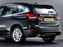 BMW X1 SDrive 18i High Executive Edition (HEAD-UP DISPLAY, TREKHAAK AFNEEMBAAR, NAVIGATIE PROFESSIONAL, CRUISE CONTROL, AIRCO)