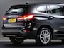 BMW X1 SDrive 18i High Executive Edition (HEAD-UP DISPLAY, TREKHAAK AFNEEMBAAR, NAVIGATIE PROFESSIONAL, CRUISE CONTROL, AIRCO)