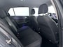 Volkswagen Golf 1.0 TSI 110pk Life Business Sfeerverlichting Alcantara Navigatie Stoelverwarming