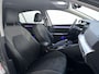 Volkswagen Golf 1.0 TSI 110pk Life Business Sfeerverlichting Alcantara Navigatie Stoelverwarming