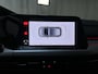 Volkswagen Golf 1.0 TSI 110pk Life Business Sfeerverlichting Alcantara Navigatie Stoelverwarming