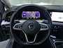 Volkswagen Golf 1.0 TSI 110pk Life Business Sfeerverlichting Alcantara Navigatie Stoelverwarming