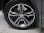 Volkswagen Tiguan 2.0 TSI 4Motion R Line [SCHUIFKANTELDAK, TREKHAAK, STOELVERWARMING, CRUISE CONTROL, DYNAUDIO, CAMERA, PDC V+A, LED, AIRCO, BLUETOOTH, NAVIGATIE, NIEUWSTAAT]