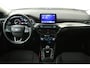 Ford Focus Wagon 1.5 EcoBoost Titanium Business (STOEL/STUUR VERWARMING, TREKHAAK, NAVIGATIE, PARKEERSENSOREN)