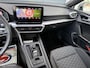 SEAT Leon Sportstourer 1.5 eTSI FR Business Intense Trekhk