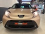 Toyota Aygo X 1.0 VVT-i Pulse | Bi tone |Carplay | 17 " | Camera