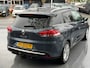 Renault Clio Estate 0.9 TCe Limited/ airco/cruise/trekhaak/NAP/PDC Achter/Dealer onderhouden/9 maanden garantie