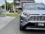 Toyota RAV4 2.5 Hybrid Bi-Tone | Trekhaak, 18 inch, Parkeersensoren, Stoel + Stuurverwarming, LED, Apple CarPlay/Android Auto