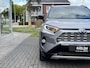 Toyota RAV4 2.5 Hybrid Bi-Tone | Trekhaak, 18 inch, Parkeersensoren, Stoel + Stuurverwarming, LED, Apple CarPlay/Android Auto