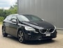 Volvo V40 1.5 T3 Polar+ Sport - R-Design - Panorama - Automaat - Camera - OrigNL - NAP