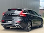 Volvo V40 1.5 T3 Polar+ Sport - R-Design - Panorama - Automaat - Camera - OrigNL - NAP