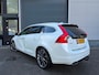 Volvo V60 2.4 D6 AWD Plug-In Hybrid Summum | vol opties |