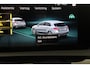 Mercedes-Benz A-klasse 250 e AMG Line | Open Dak | Sfeerverlichting | Trekhaak | Leder | Sportstoelen | 360 Camera | Clima | Cruise Adaptive | LED | Stoelverwarming