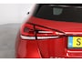 Mercedes-Benz A-klasse 250 e AMG Line | Open Dak | Sfeerverlichting | Trekhaak | Leder | Sportstoelen | 360 Camera | Clima | Cruise Adaptive | LED | Stoelverwarming
