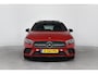 Mercedes-Benz A-klasse 250 e AMG Line | Open Dak | Sfeerverlichting | Trekhaak | Leder | Sportstoelen | 360 Camera | Clima | Cruise Adaptive | LED | Stoelverwarming