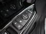 Kia Niro EV e-Niro DynamicPlusLine 64 kWh | Trekhaak | Schuif/kantel dak | Stoel/Stuurverwarming | Achteruitrijcamera | Adaptieve Cruise Control |