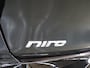 Kia Niro EV e-Niro DynamicPlusLine 64 kWh | Trekhaak | Schuif/kantel dak | Stoel/Stuurverwarming | Achteruitrijcamera | Adaptieve Cruise Control |