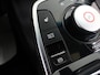 Kia Niro EV e-Niro DynamicPlusLine 64 kWh | Trekhaak | Schuif/kantel dak | Stoel/Stuurverwarming | Achteruitrijcamera | Adaptieve Cruise Control |