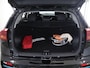 Kia Niro EV e-Niro DynamicPlusLine 64 kWh | Trekhaak | Schuif/kantel dak | Stoel/Stuurverwarming | Achteruitrijcamera | Adaptieve Cruise Control |