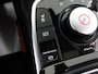 Kia Niro EV e-Niro ExecutiveLine 64 kWh | Schuif/kantel dak | Stoel/Stuurverwarming | Achteruitrijcamera | Adaptieve Cruise Control |