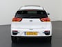 Kia Niro EV e-Niro ExecutiveLine 64 kWh | Schuif/kantel dak | Stoel/Stuurverwarming | Achteruitrijcamera | Adaptieve Cruise Control |